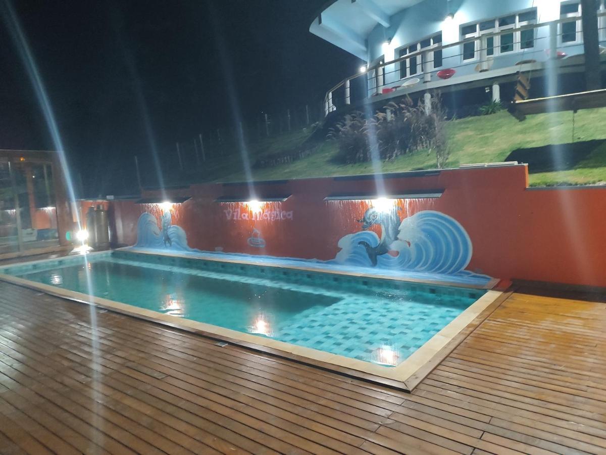 Casa Abacaxi, Vila Magica Bueno Brandão エクステリア 写真